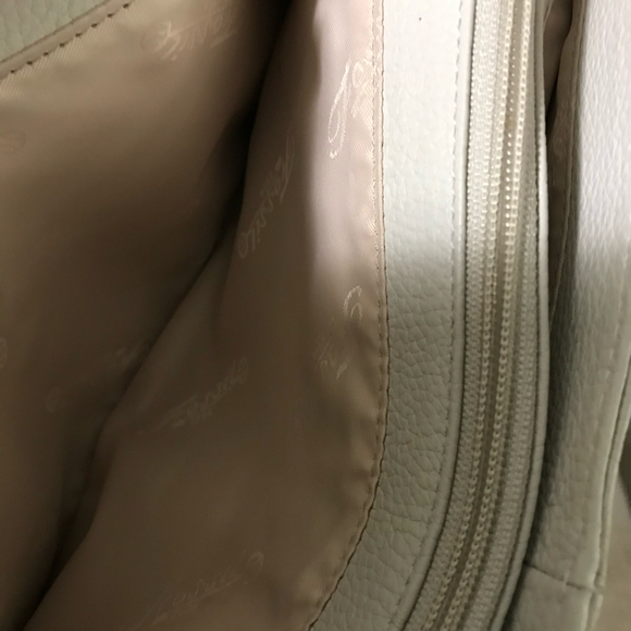 Fossil Vintage Cream with Tan Accent Leather Silver Key Purse - Picture 7 of 9